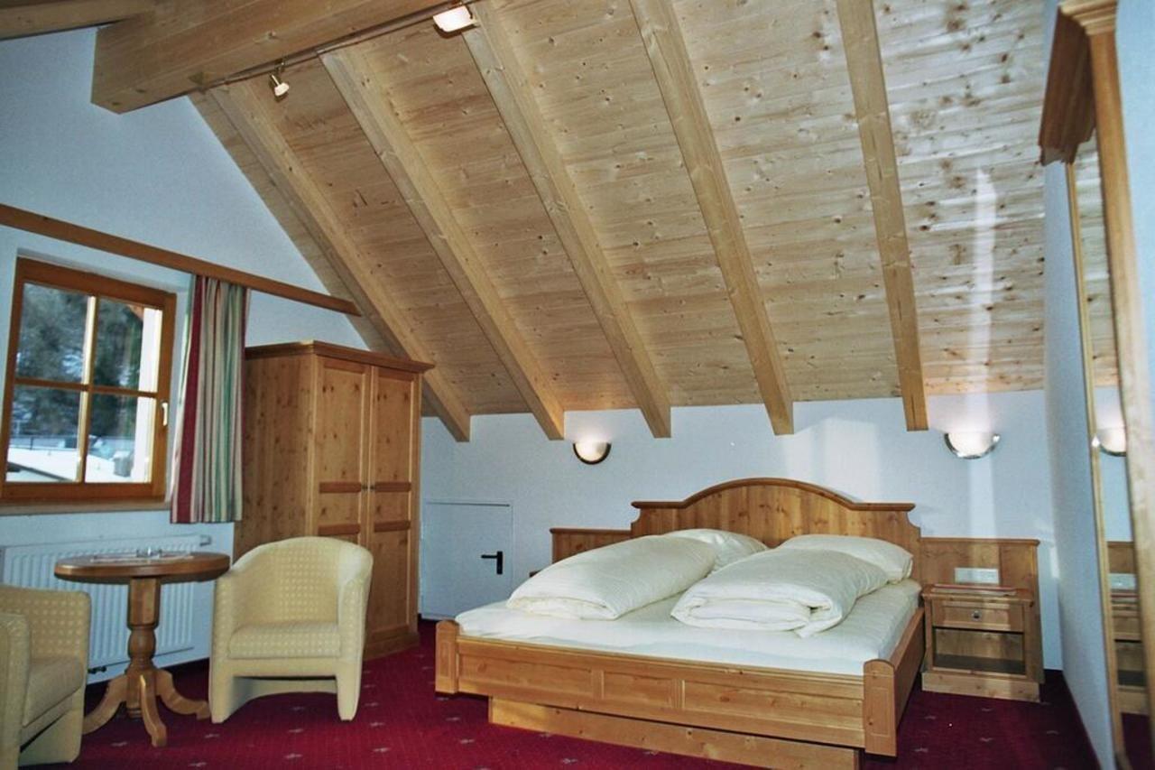 Hotel Garni Litzner Ischgl Exterior photo
